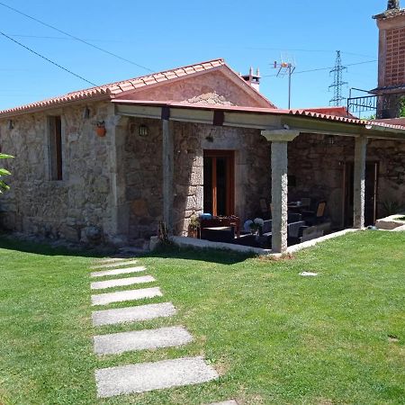 Vila O Enxidro Rois Exteriér fotografie